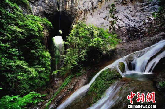 海外华媒湖北恩施印象：能产生奇遇的灵秀之地