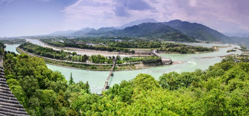 青城山—都江堰风景名胜区管理局召开放水节暨五一假日旅游工作总结会