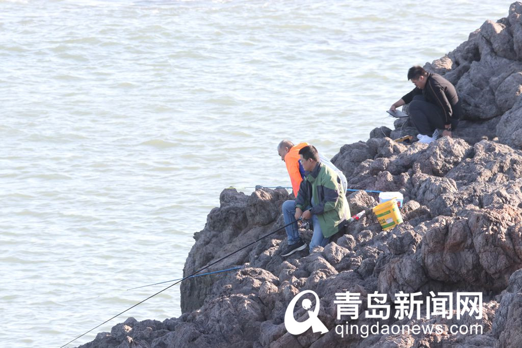 青岛最美海岸线山海天风景醉人！钓鱼赶海，适