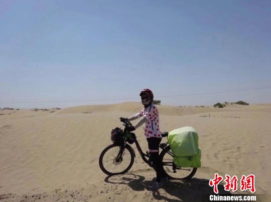 甘肃陇南六旬骑行者游10余国数十万字游记励众人逐梦