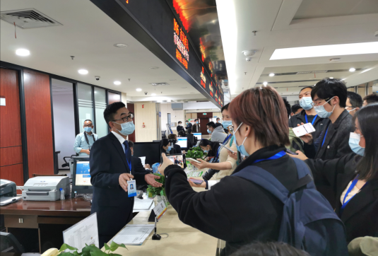 【落实“六稳六保”·优化营商环境】全面落实企