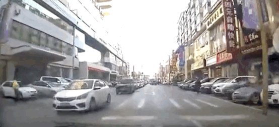 沈阳爆炸事故亲历者从公交车窗爬出 当时到底发生了什么？附详情