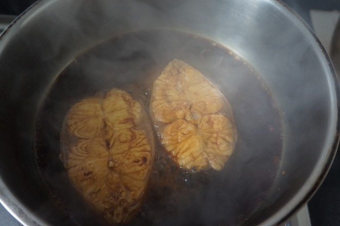 浓油赤酱红烧鱼的做法-家常味烧菜谱