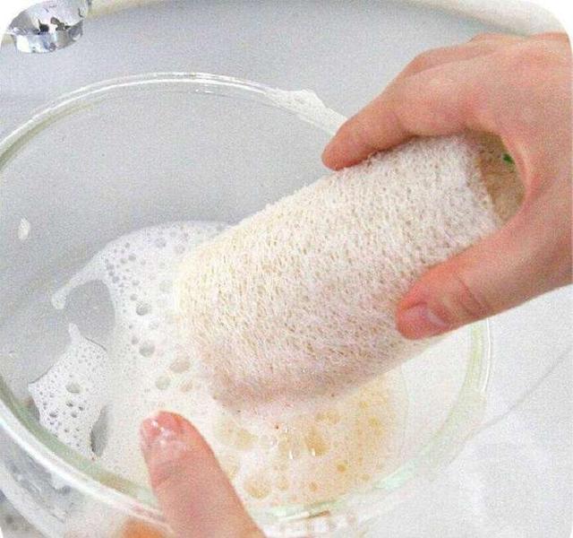 养生专家：女孩经常吃丝瓜，4个好处找上门