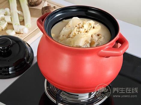 关于煲汤的几个误区 汤这么煲才能留住更多营养