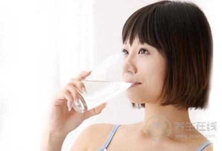 办公室减肥14妙招 随时喝水避免单独用餐