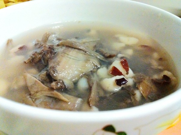 冬虫夏草炖鸭子的营养功效与作用